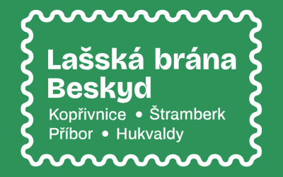 logo-lbb-mesta-bile-na-zelenem-pozadi